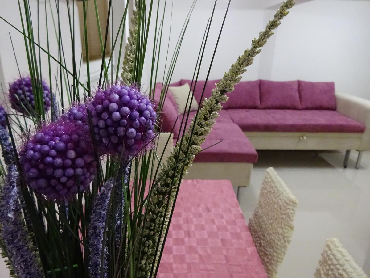 Jasmin White Apartment Скопье Экстерьер фото